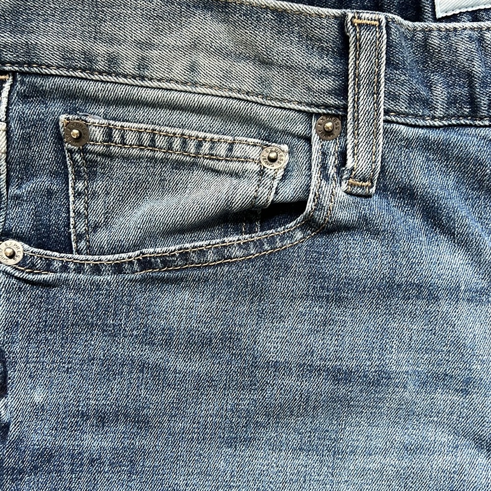 Men’s size 34 x 32 jeans. Express, blue. - Picture 3 of 4